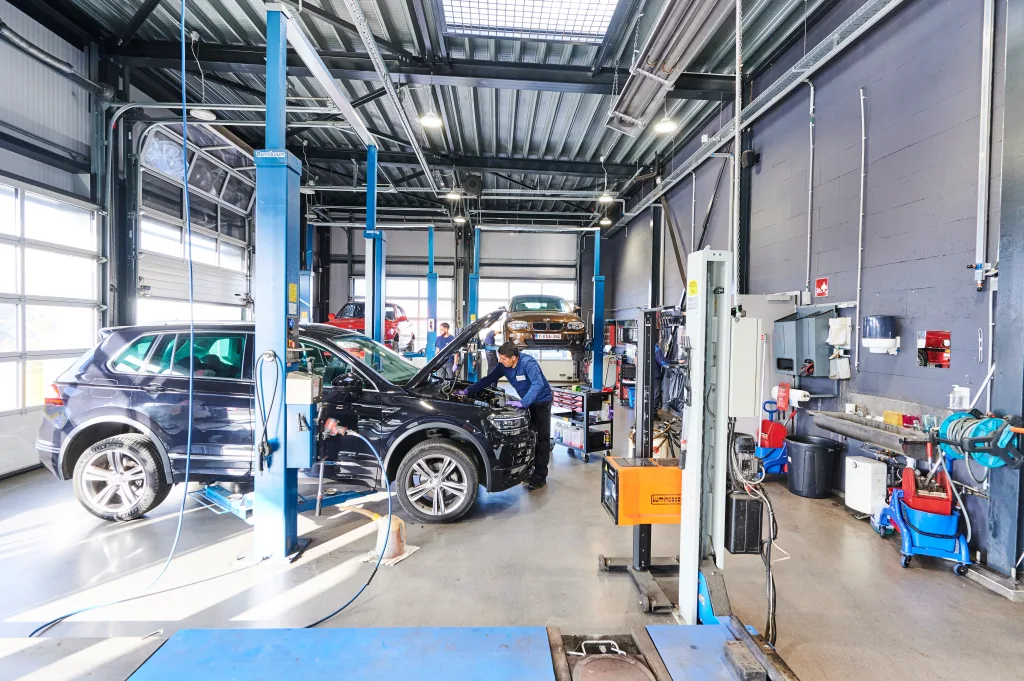 Auto Five Machine Auto5 en Belgique, leader du centre automobiles - Mobivia